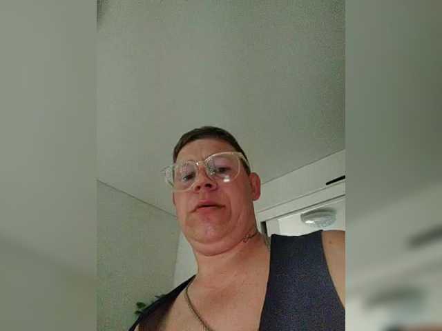 go to chat with Twixxsex