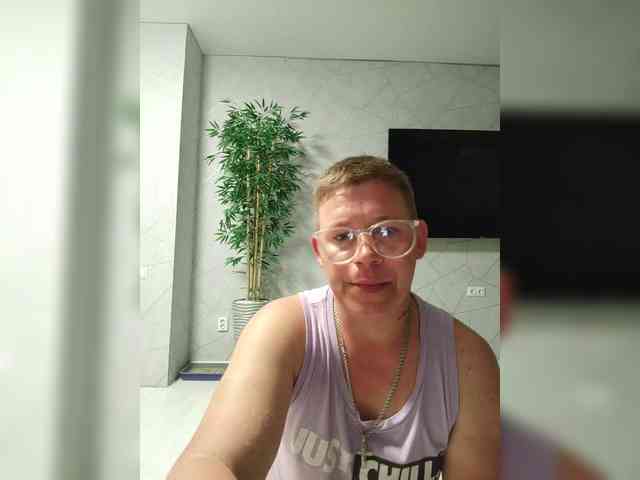 xxx chat OlyaKolya