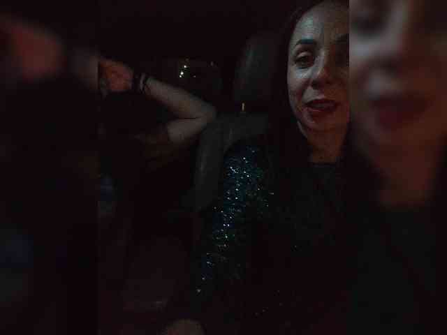 WILD-love-WILD webcam