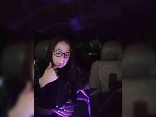 WILD-love-WILD webcam