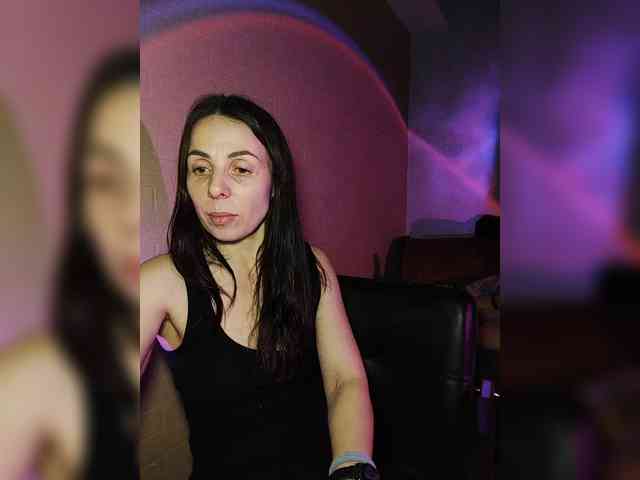 WILD-love-WILD webcam