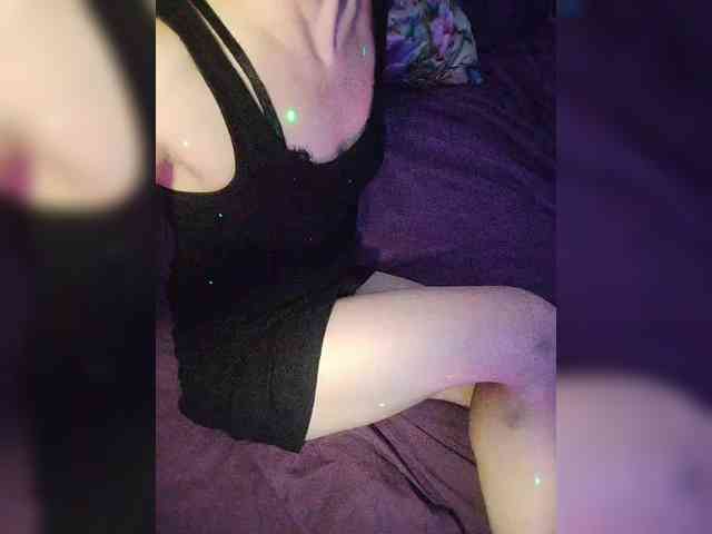 WILD-love-WILD webcam