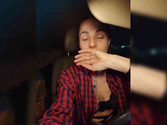 WILD-love-WILD webcam