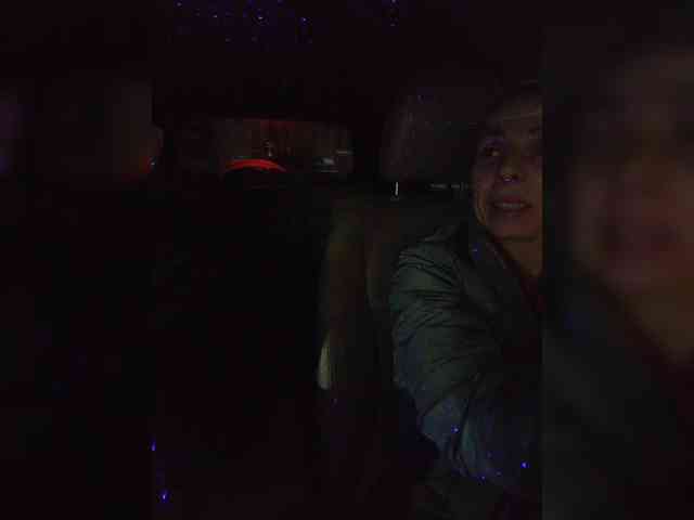 WILD-love-WILD webcam