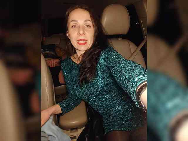 WILD-love-WILD webcam