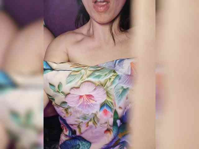 WILD-love-WILD webcam