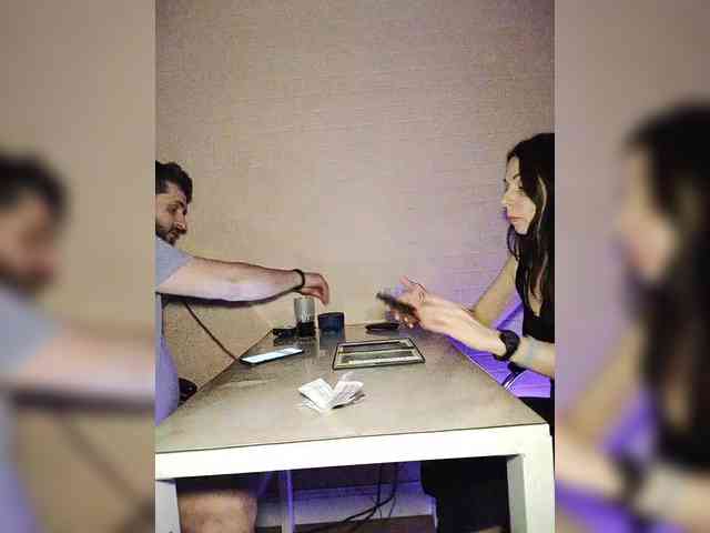 WILD-love-WILD webcam