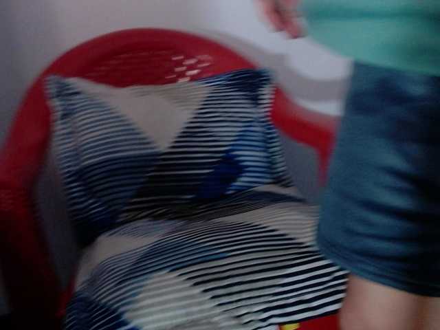 le modèle Milan-rs est en webcam porno dans un show sur le site bongacams, il possède les tags suivants: Latino/Hispanic,Brunette,Trimmed