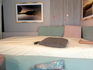 Hailey-Fox Porn Show
