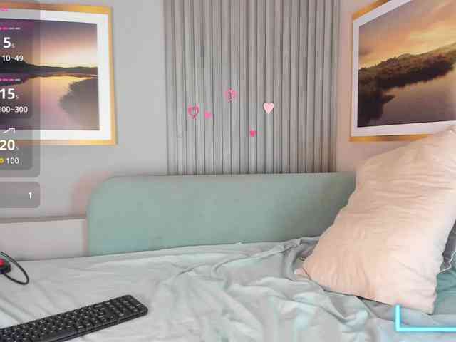 Hailey-Fox webcam