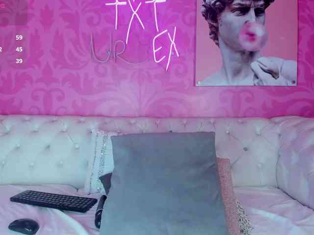 Hailey-Fox webcam