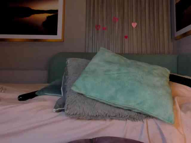 Hailey-Fox webcam