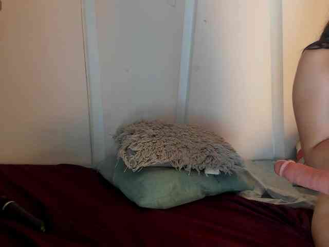 Hailey-Fox webcam