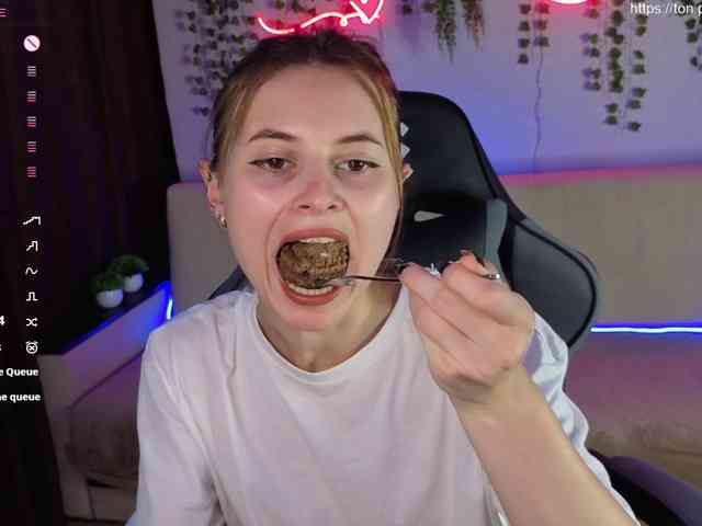 AliceMonta webcam