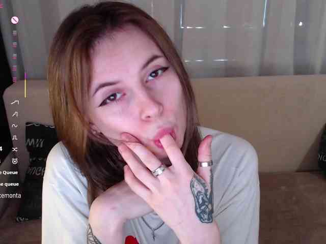 AliceMonta webcam