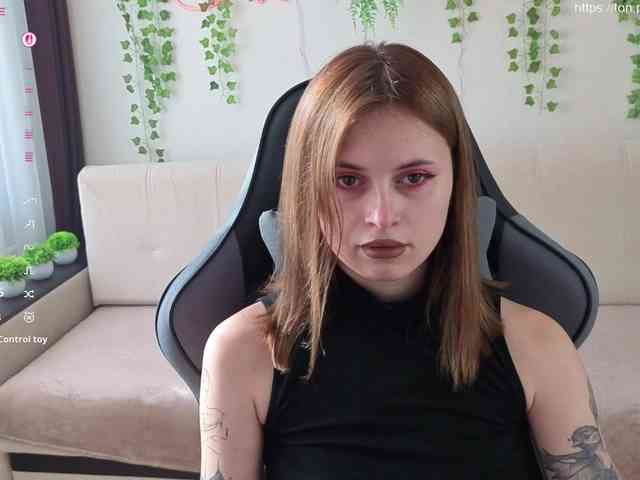 AliceMonta webcam