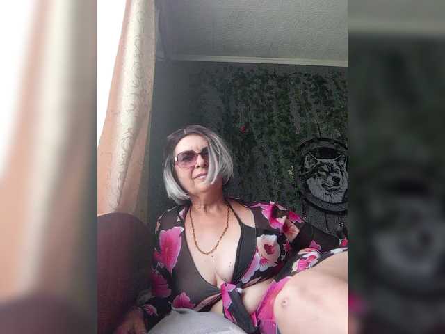 Karinagolda from BongaCams