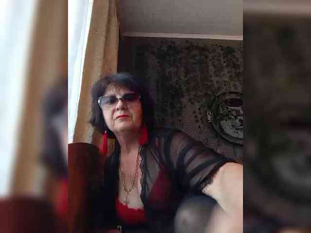 free random chat Karinagolda