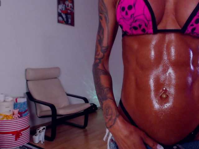 SonjaRay's BongaCams show and profile