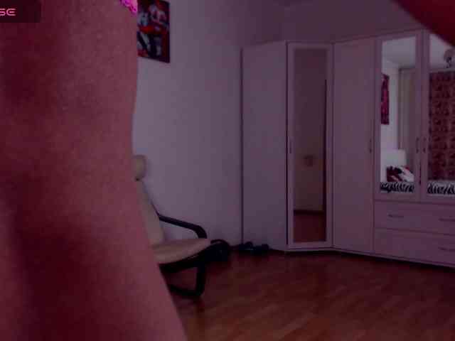 SonjaRay webcam