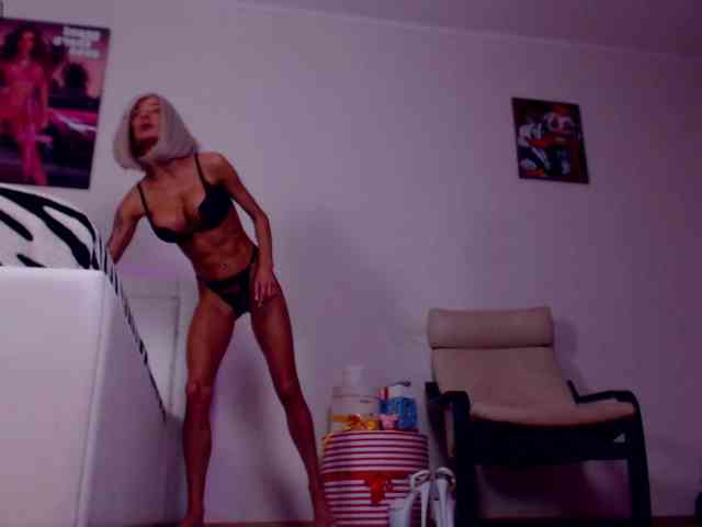SonjaRay webcam