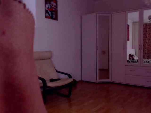 SonjaRay webcam