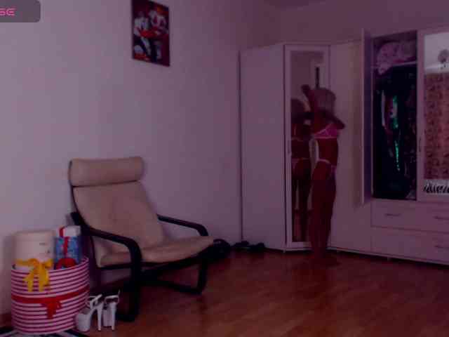SonjaRay webcam