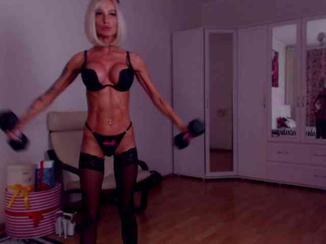 SonjaRay webcam