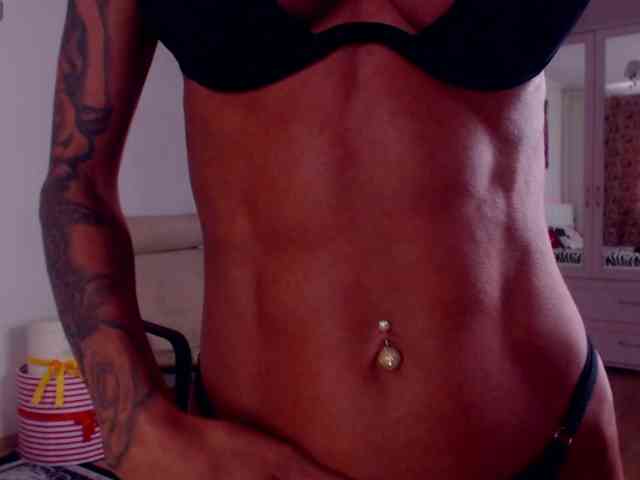 SonjaRay webcam