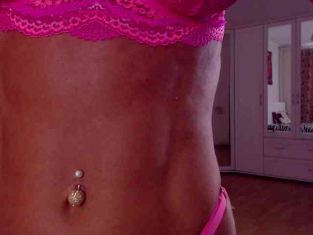SonjaRay webcam