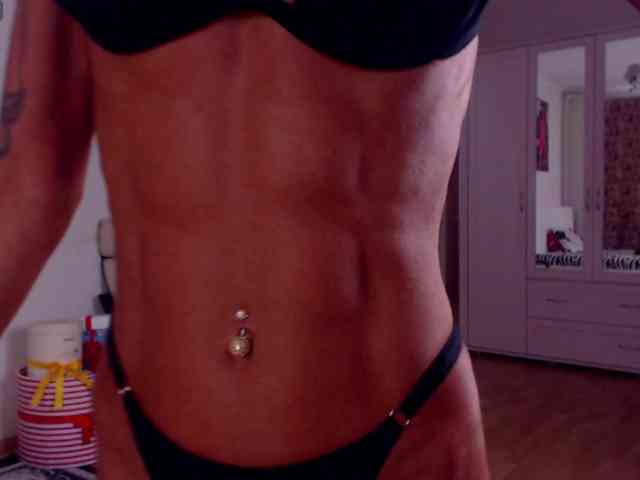 SonjaRay webcam