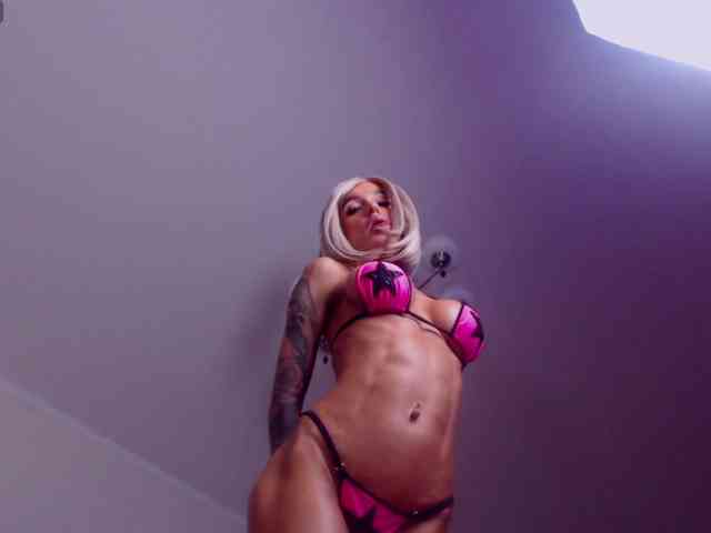 SonjaRay webcam