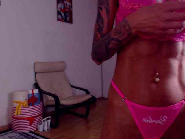 SonjaRay webcam