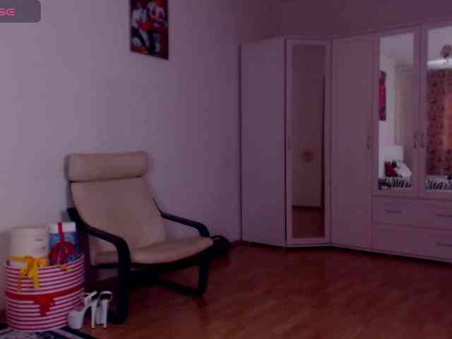 SonjaRay webcam