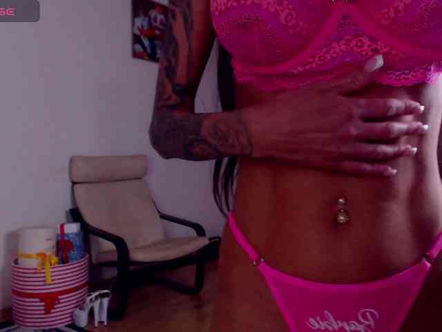 SonjaRay webcam