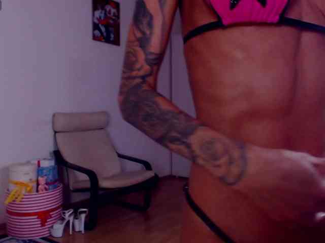 SonjaRay webcam