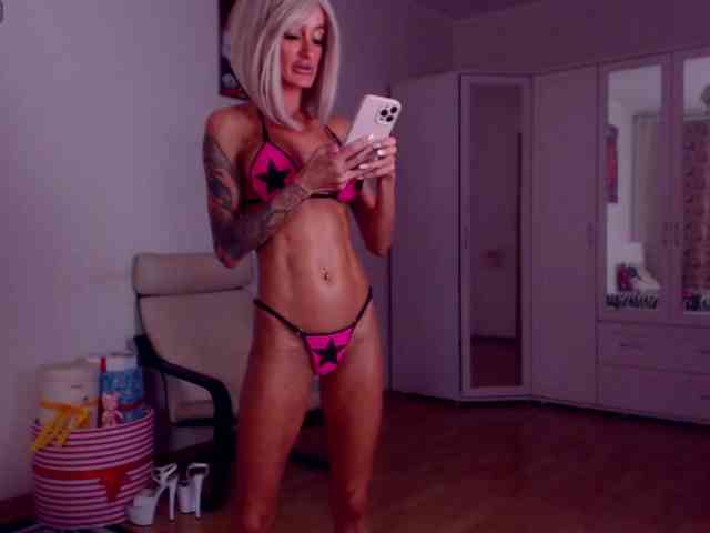 SonjaRay webcam