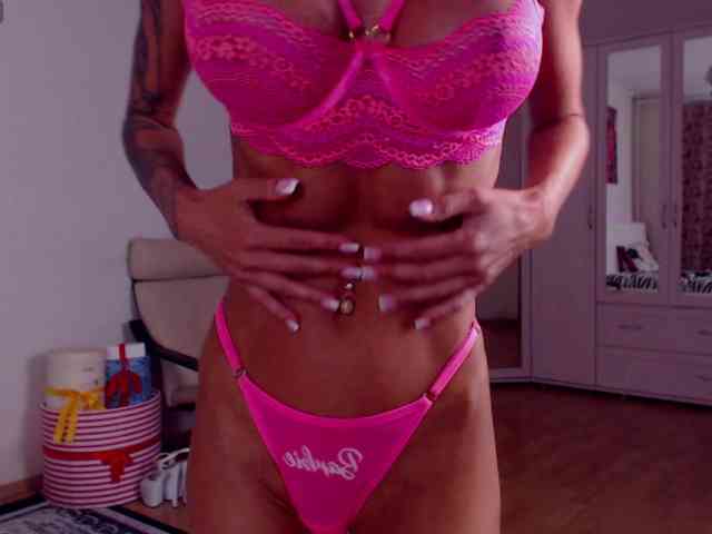 SonjaRay webcam