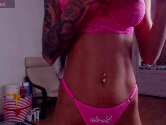 SonjaRay webcam