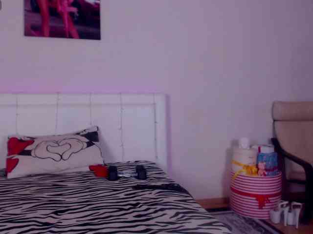 SonjaRay webcam