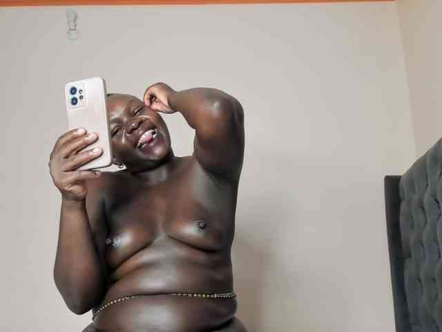 FineAssMaria webcam
