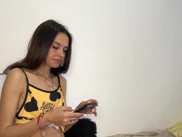 antoniakisss1's BongaCams show and profile