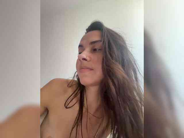 AntonyaRossa webcam