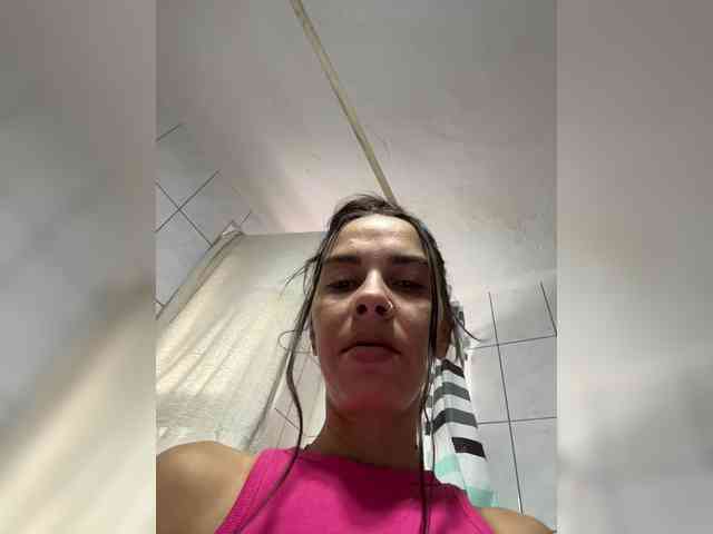 AntonyaRossa webcam