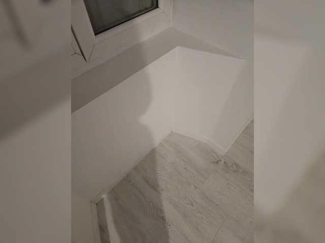 Timide-girl from BongaCams