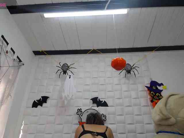 MattureLady webcam