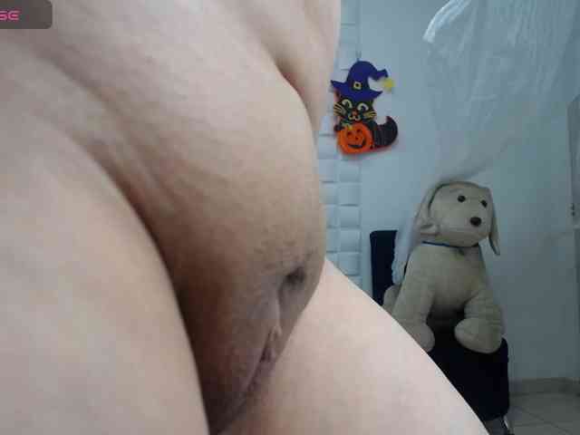 MattureLady webcam