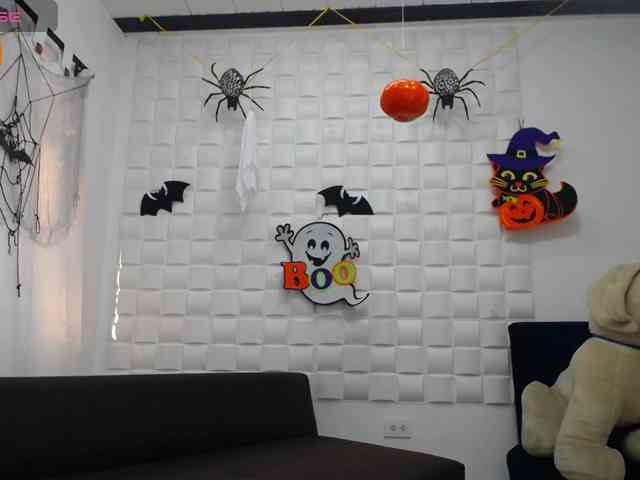 MattureLady webcam