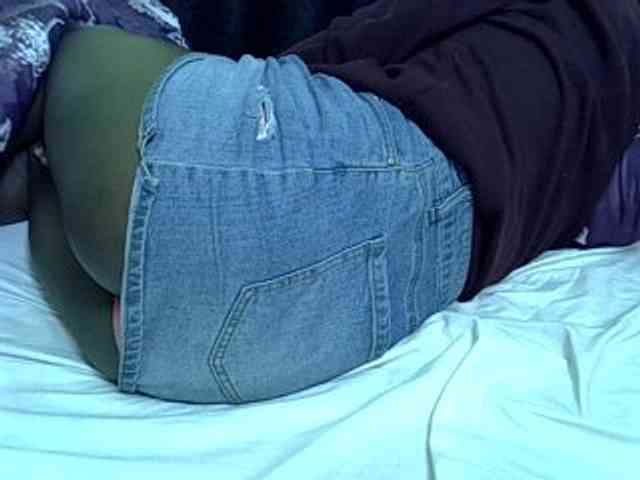 Sexyyves webcam