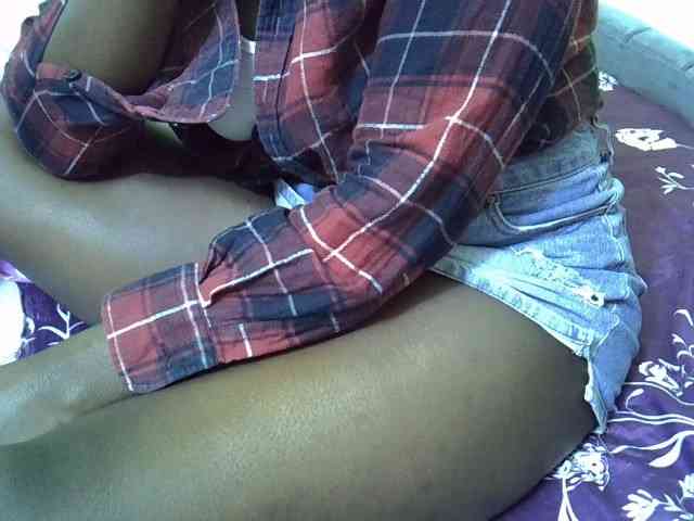 Sexyyves webcam